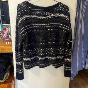 American Eagle Large sweater